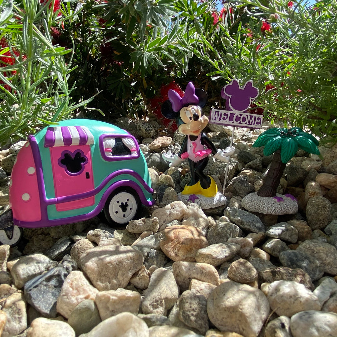 Minnie Miniature Garden Set (4 Pieces Set)
