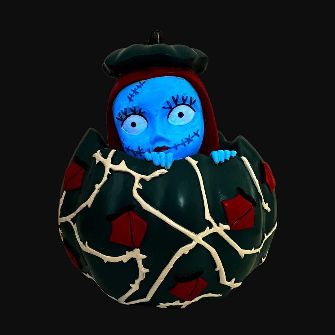 Tim Burton's The Nightmare Before Christmas Sally Glow-In-Dark Statue